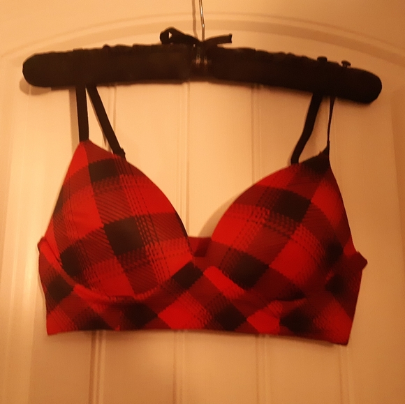 La Senza Red Plaid Wireless Bralette Medium NWOT